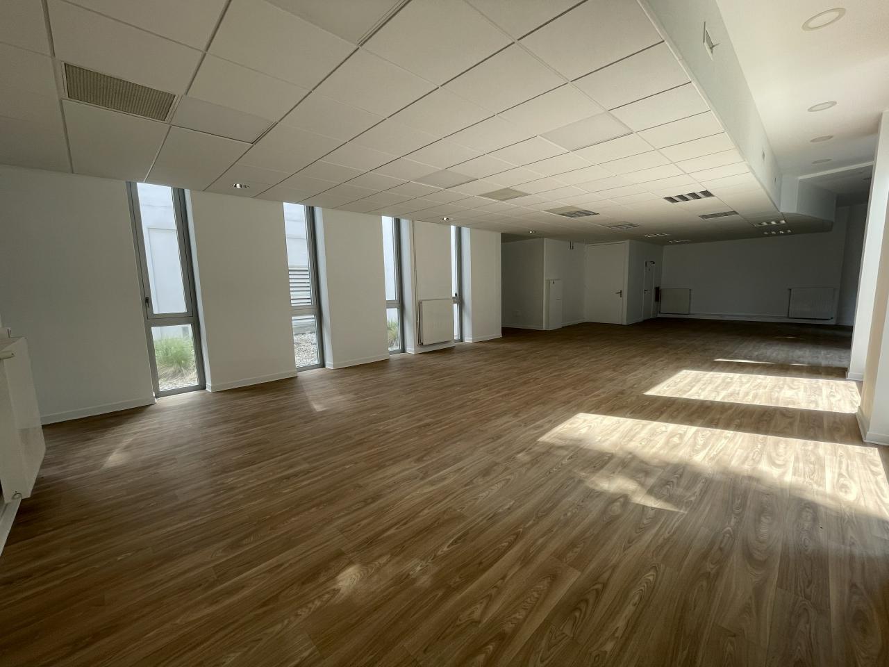Bureau Lille 575m² Location bureau Lille Nord OLBUR2201385 10